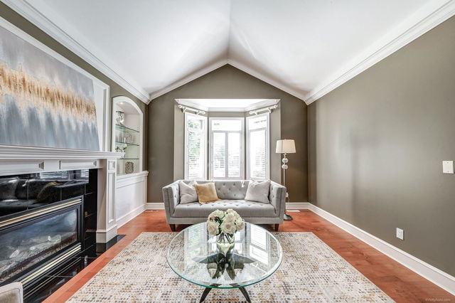 16255 Morgan Creek Crescent