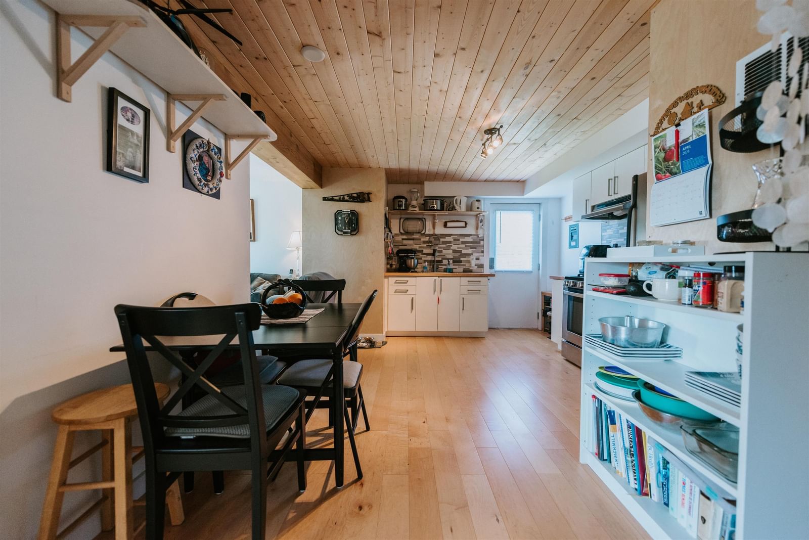 Listing Image 21