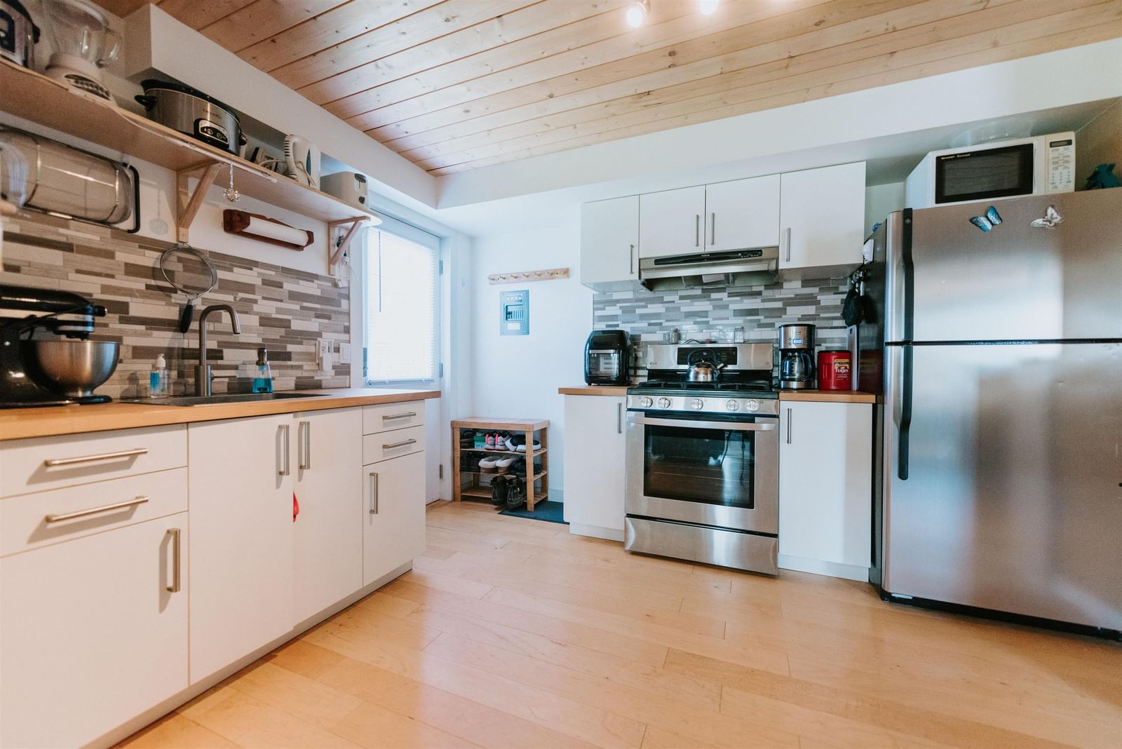 Listing Image 22