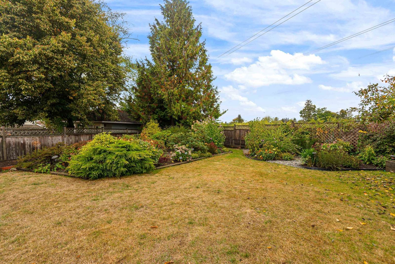Listing Image 40