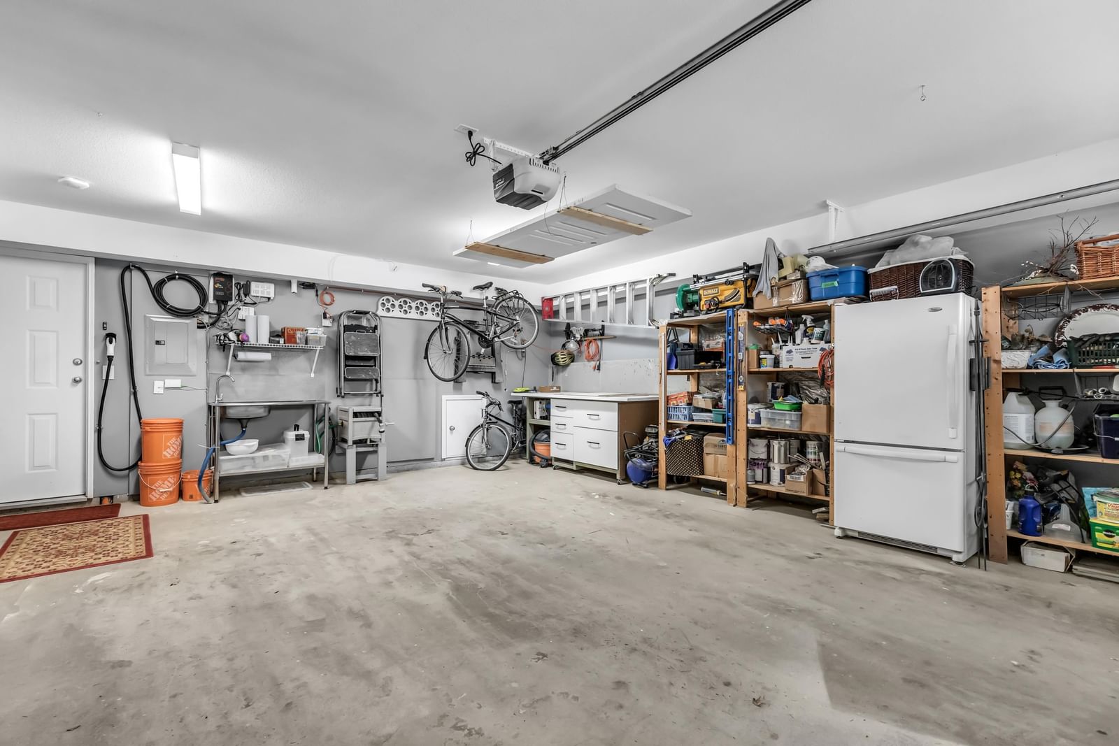 Listing Image 27