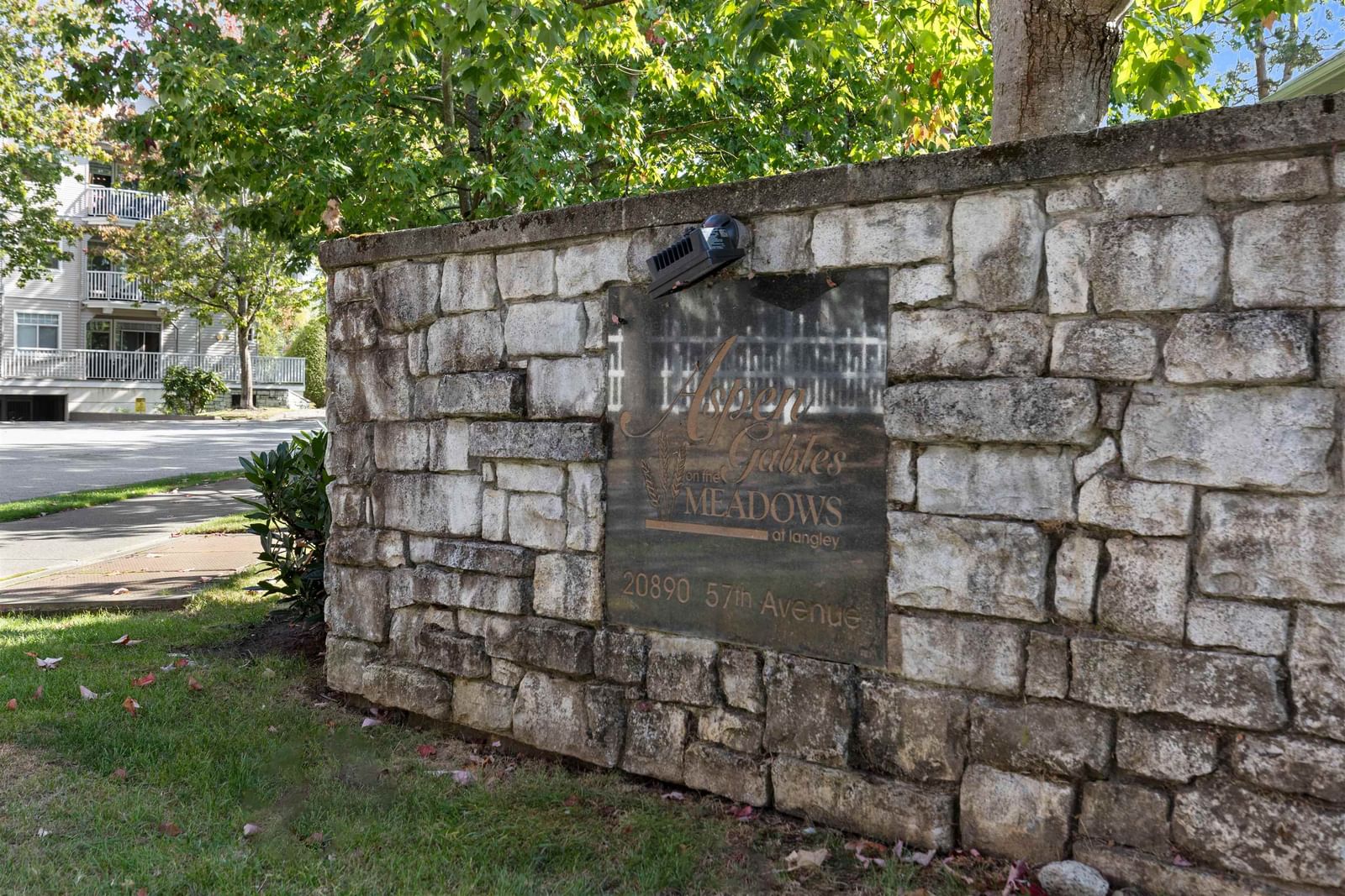 Listing Image 33