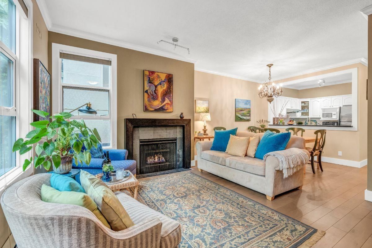 Listing Image 12
