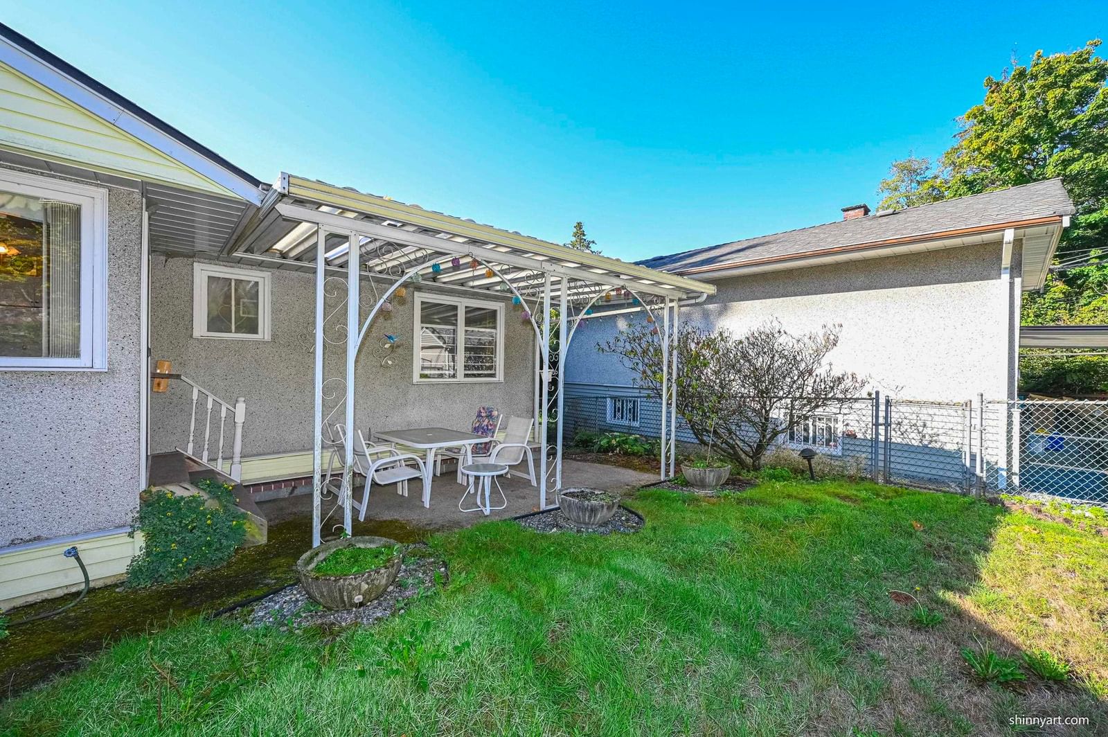 Listing Image 10