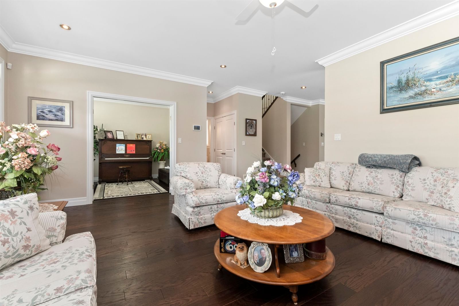 Listing Image 8