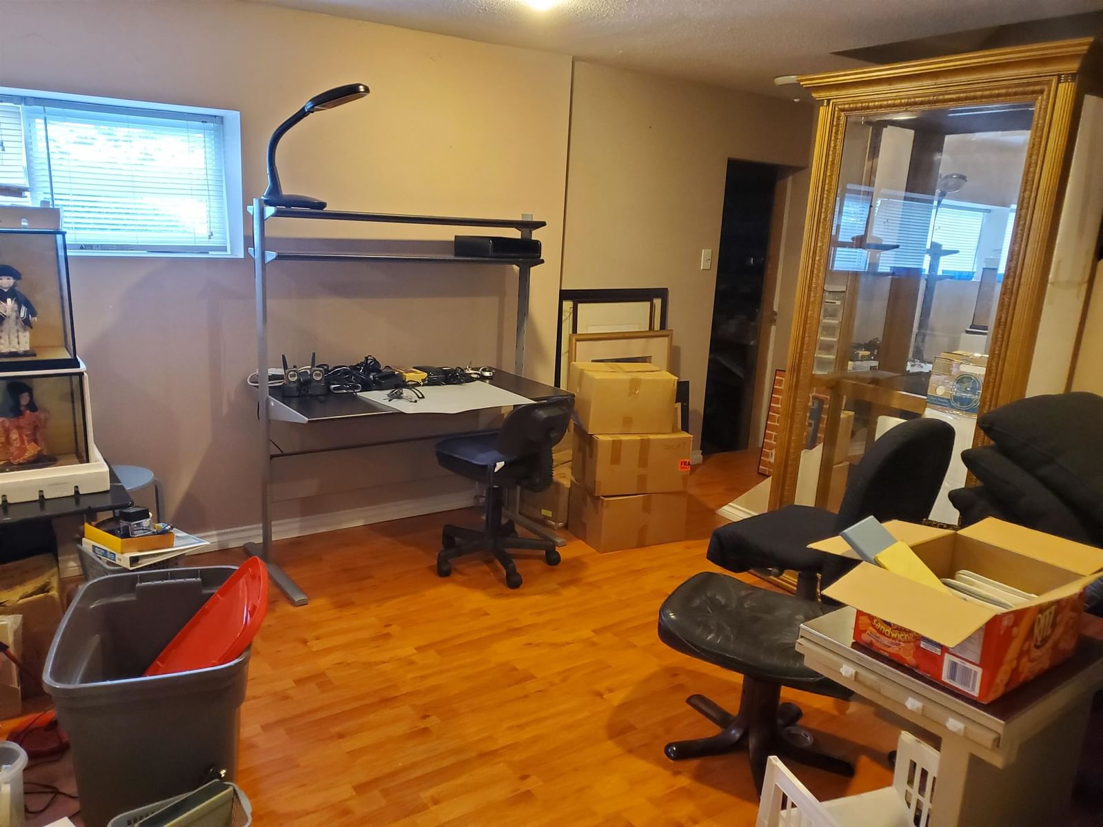 Listing Image 17