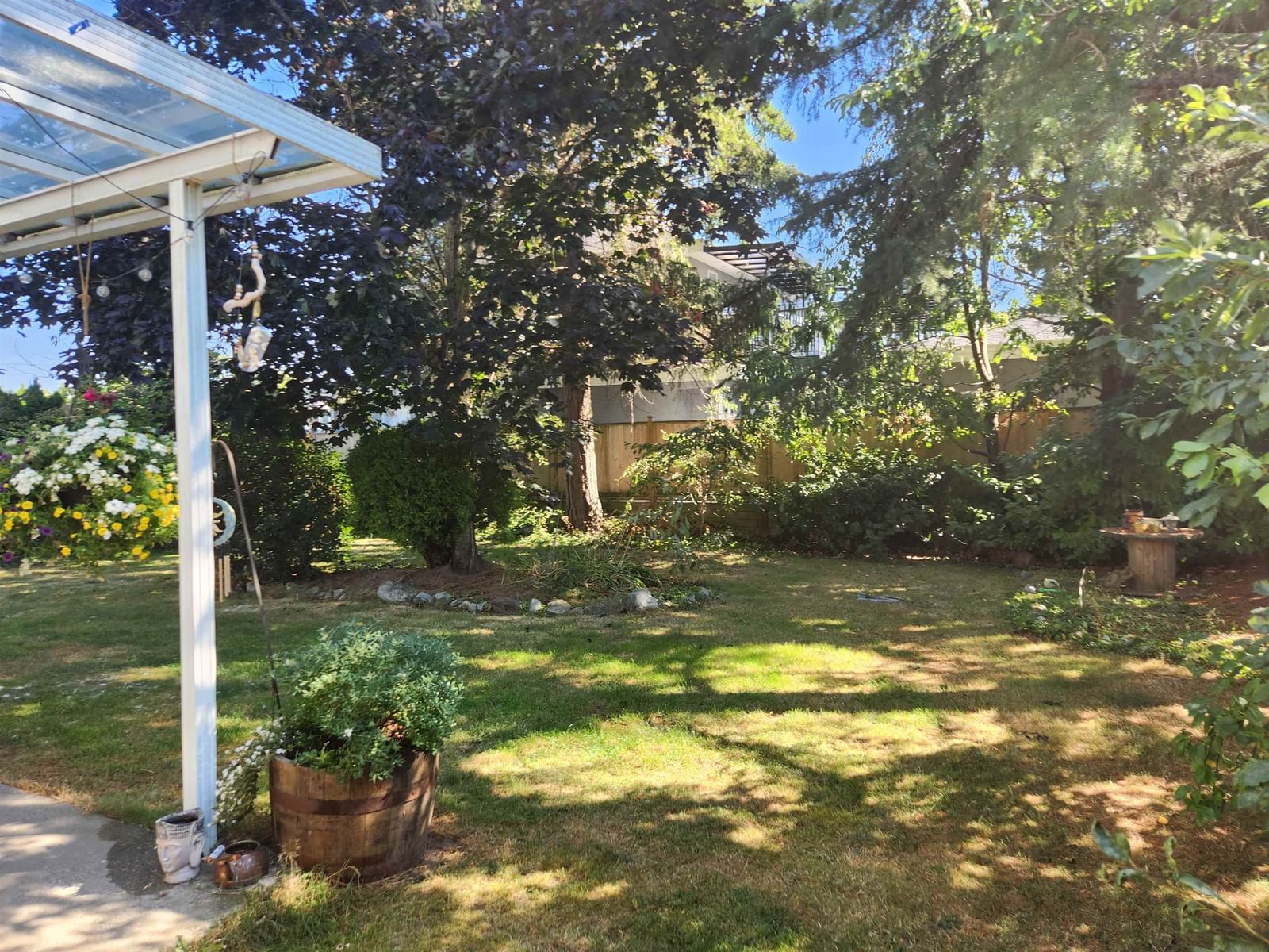 Listing Image 10