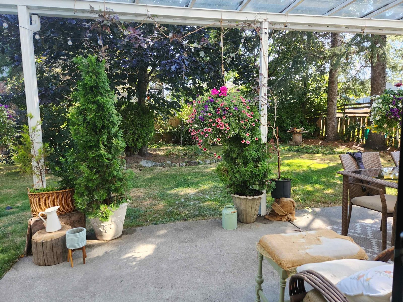 Listing Image 11