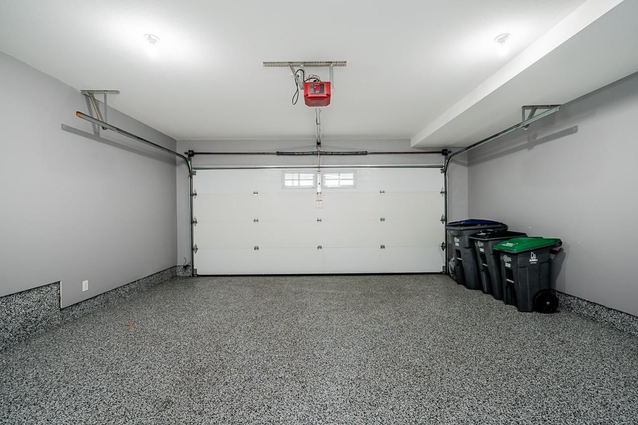 Listing Image 28