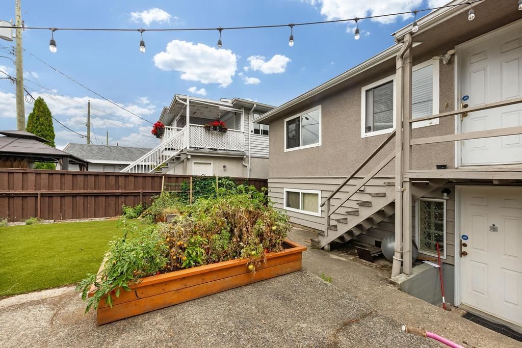 Listing Image 17