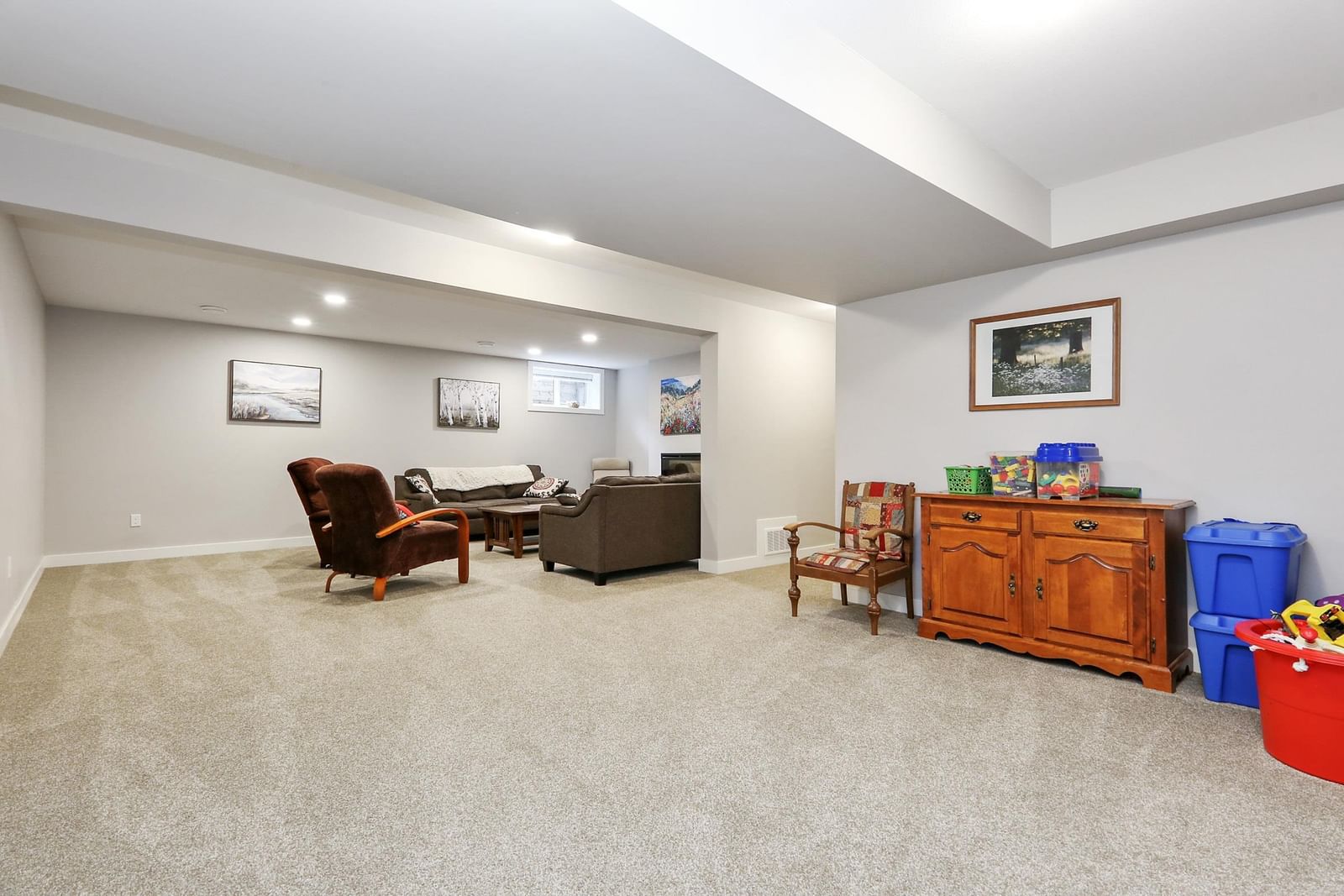 Listing Image 17