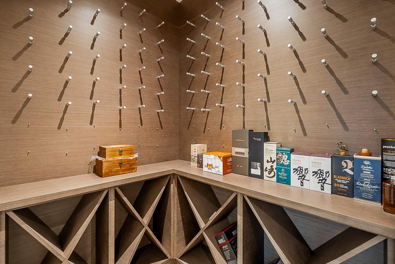 Listing Image 29
