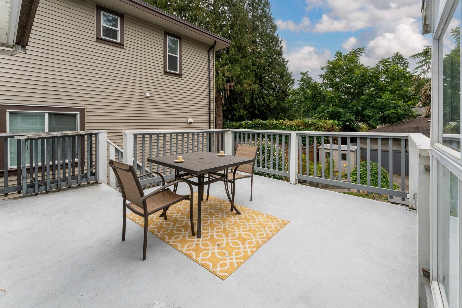 Listing Image 16