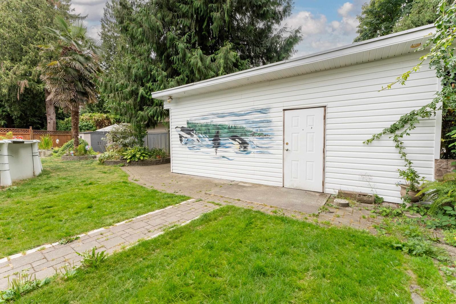 Listing Image 28