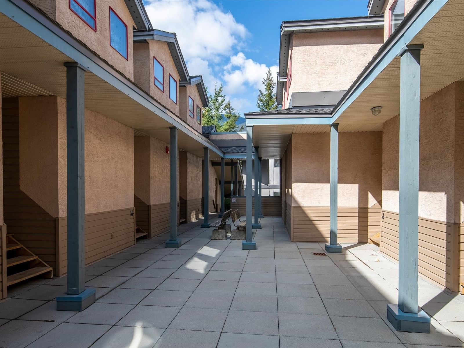 Listing Image 23