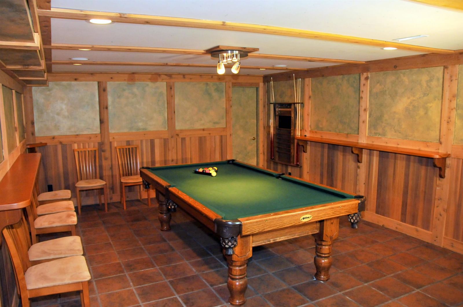 Listing Image 19