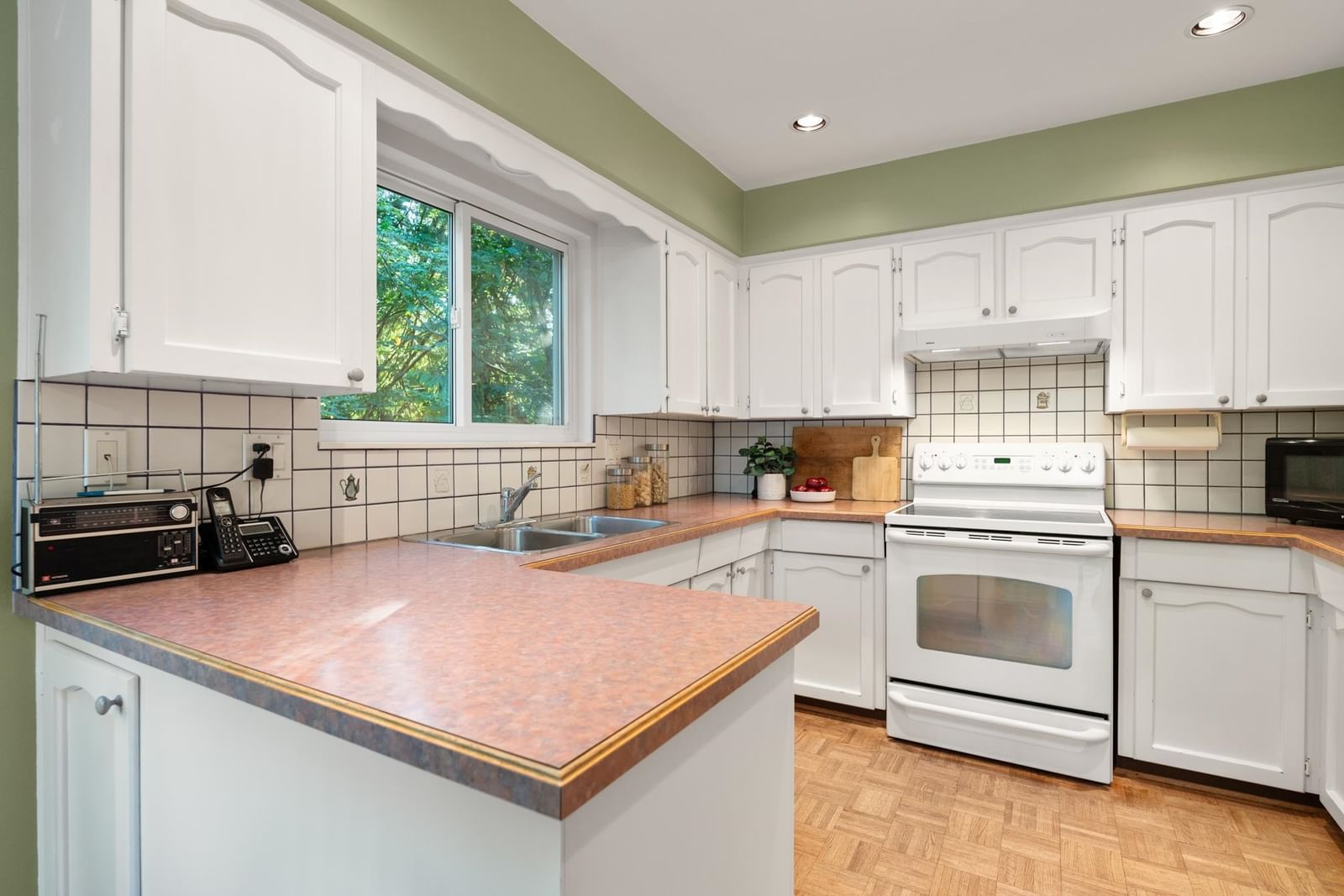 Listing Image 13