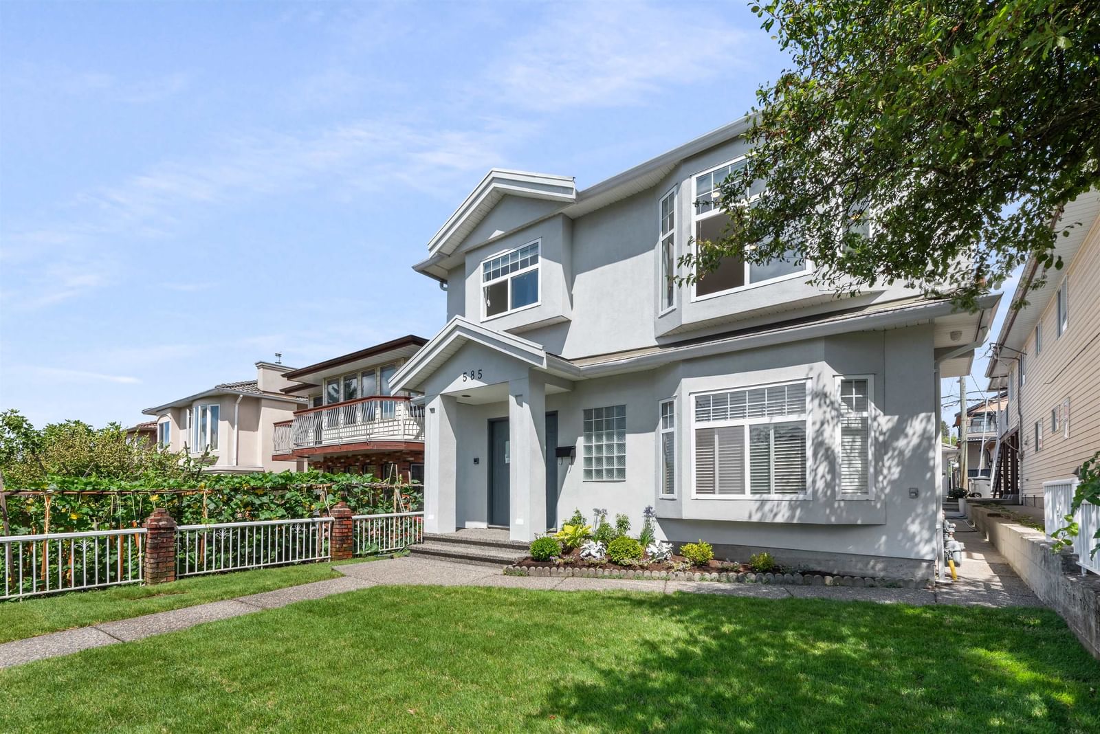 Listing Image 1