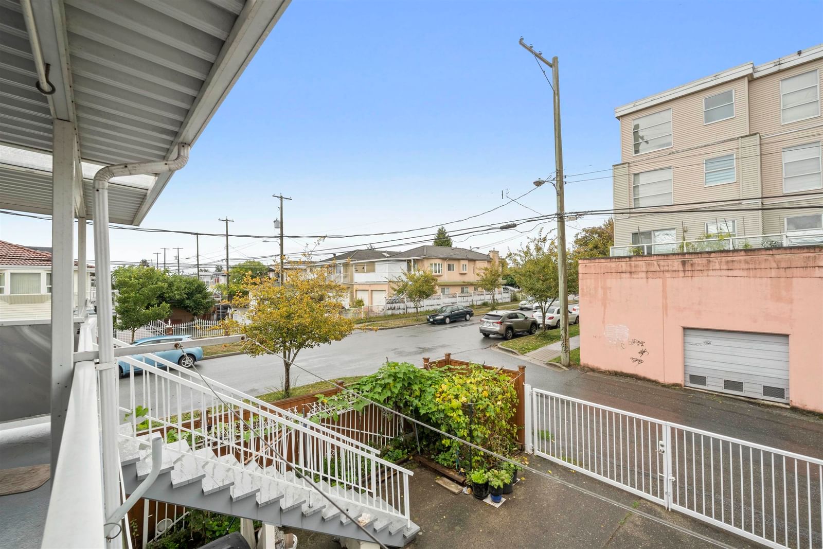 Listing Image 17