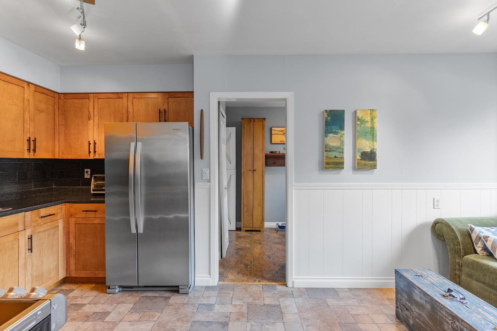 Listing Image 14
