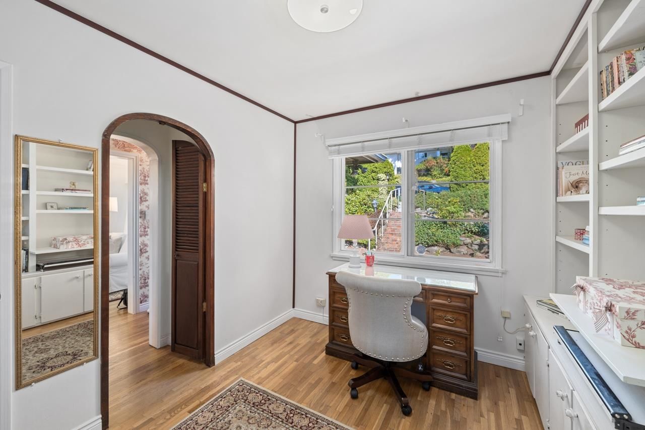 Listing Image 20