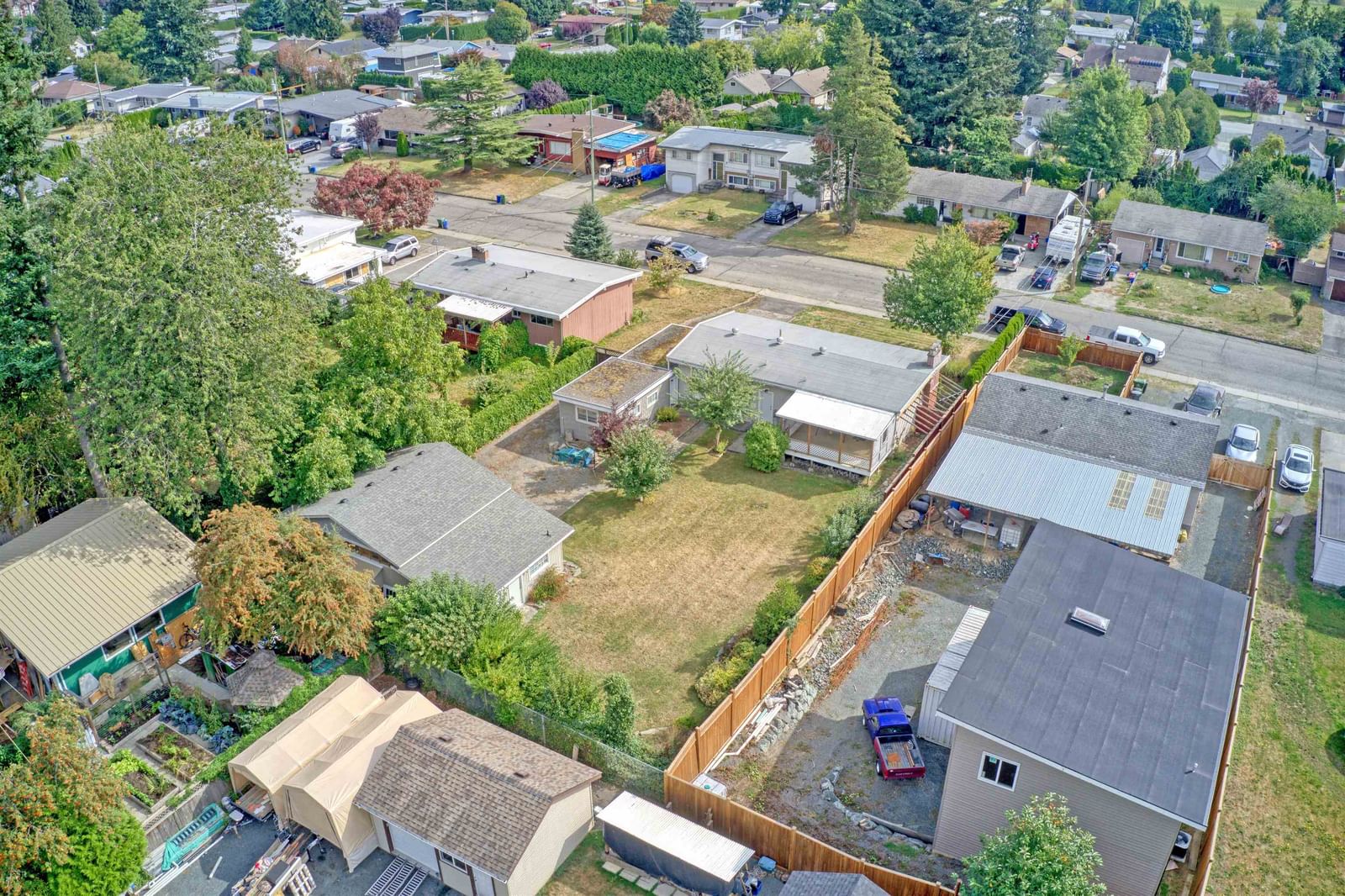 Listing Image 19