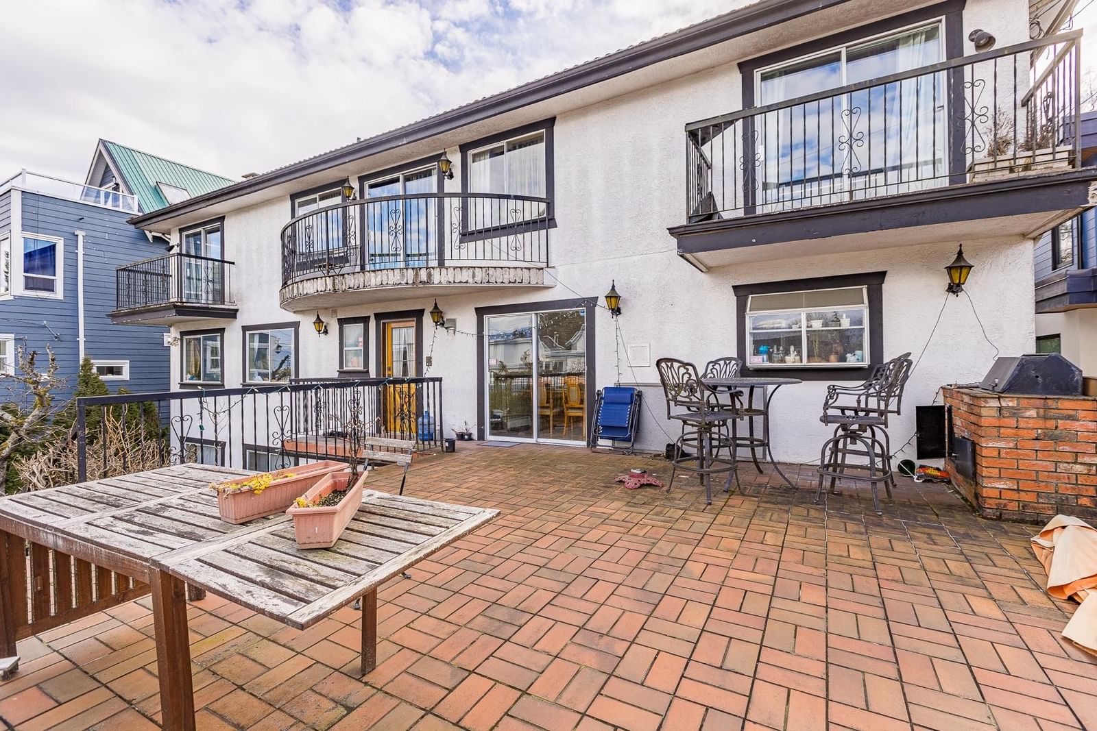 Listing Image 15