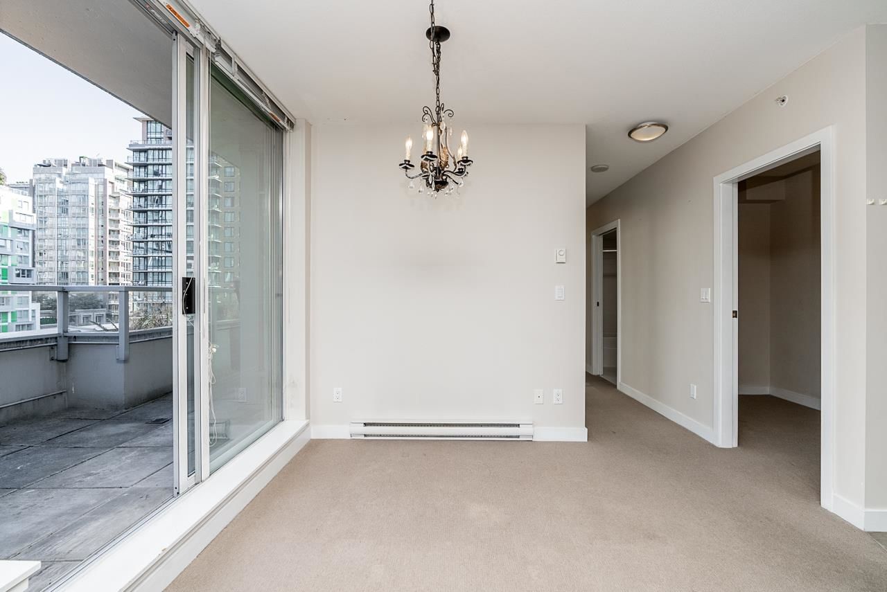 Listing Image 8