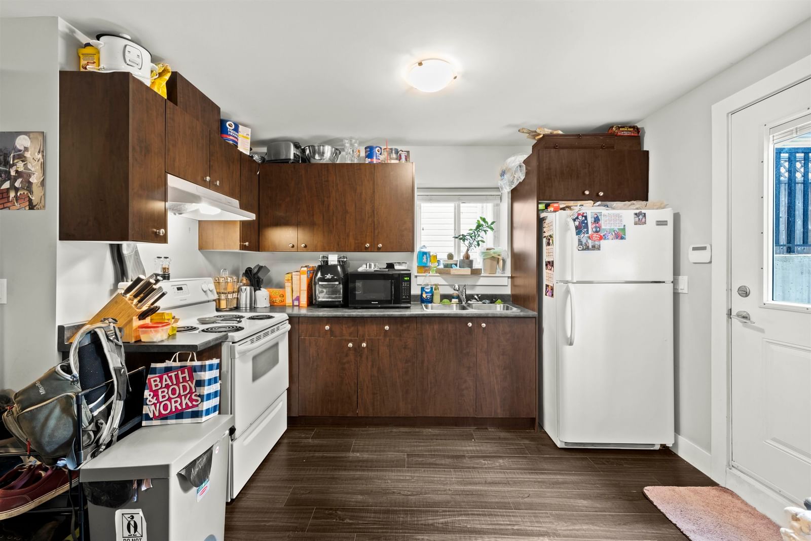 Listing Image 23