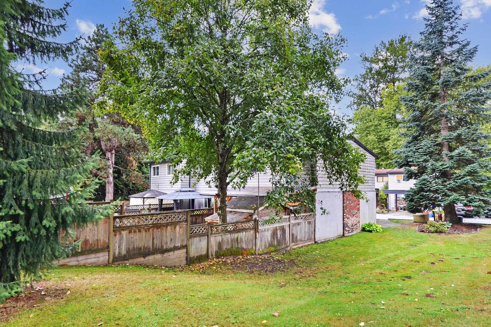 Listing Image 21
