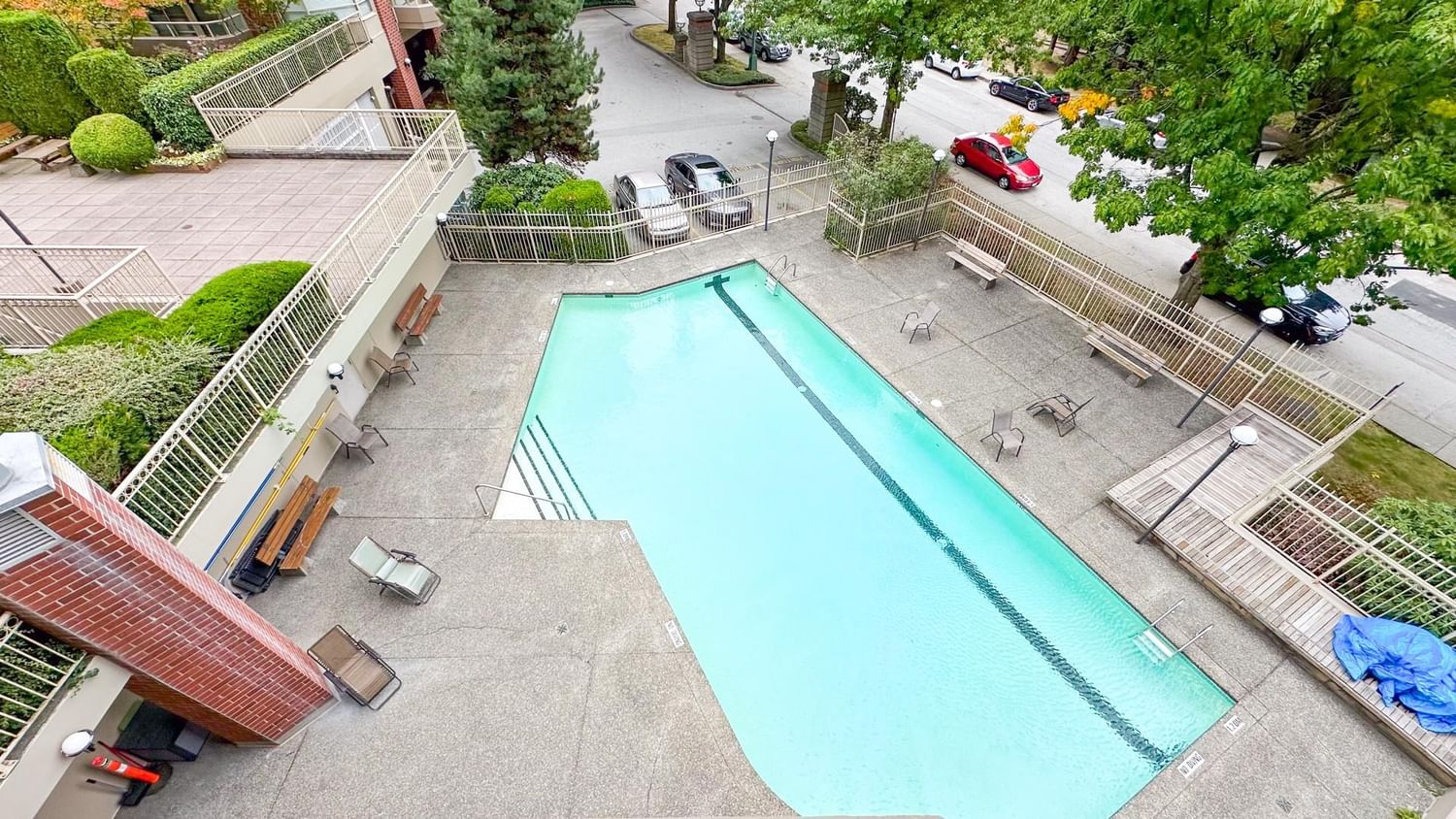 Listing Image 30