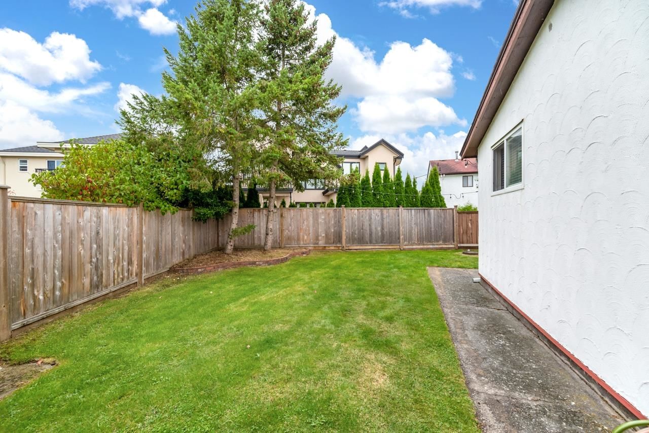 Listing Image 22