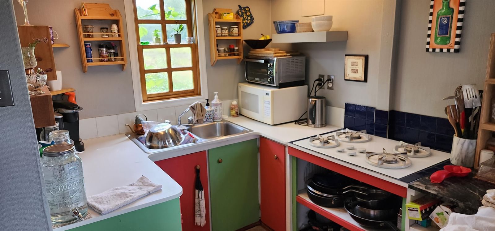 Listing Image 5