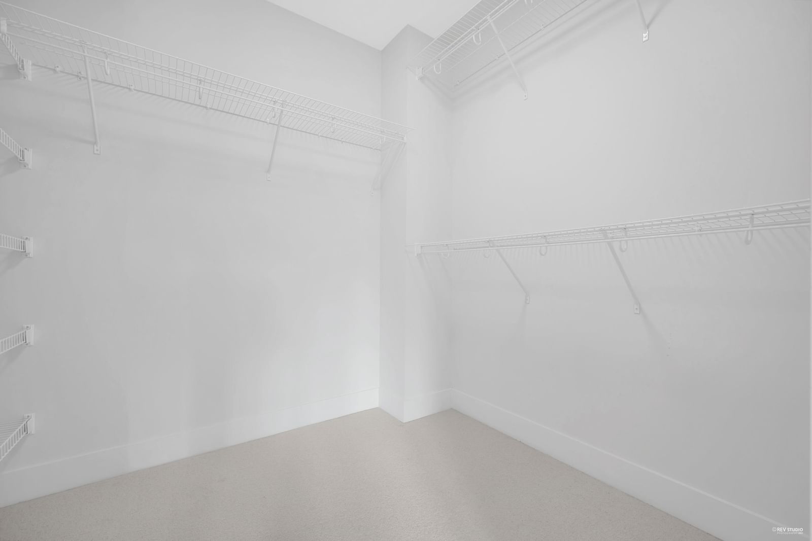 Listing Image 26