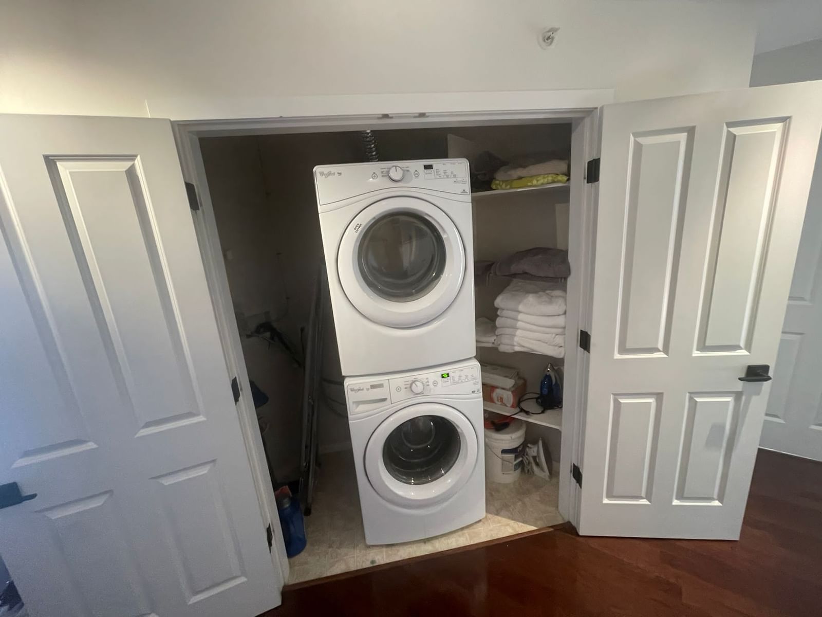 Listing Image 18