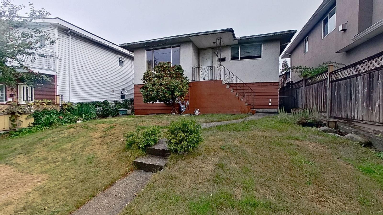 Listing Image 8