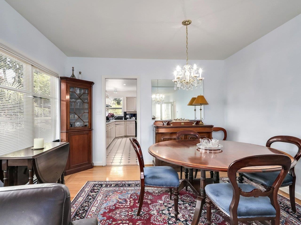 Listing Image 13
