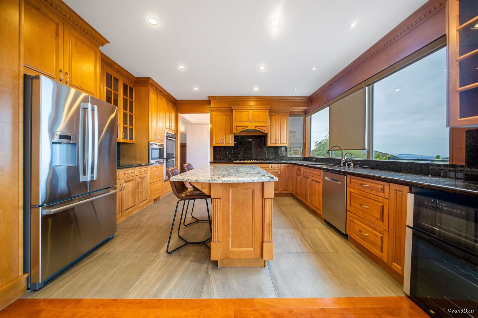 Listing Image 19