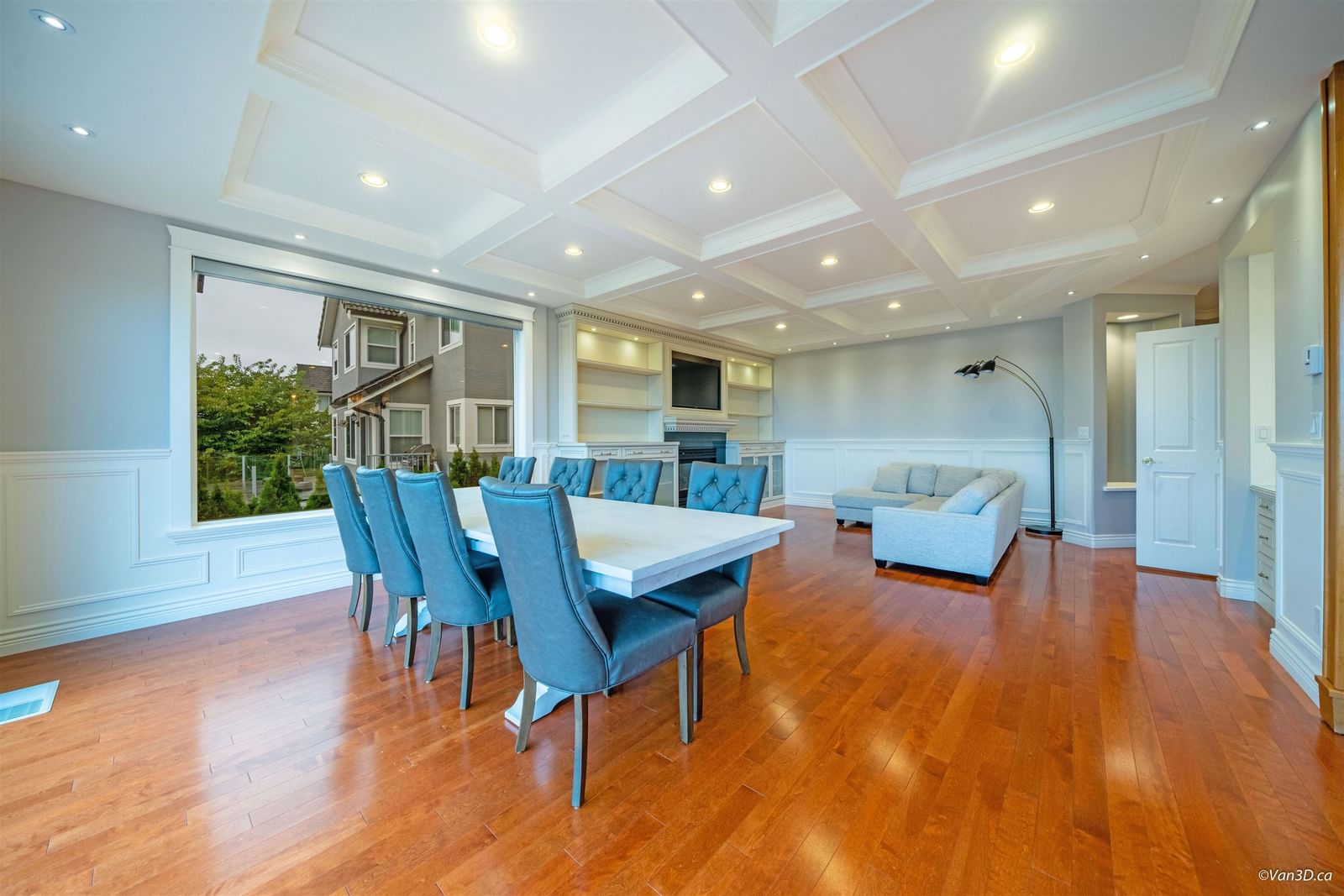 Listing Image 9