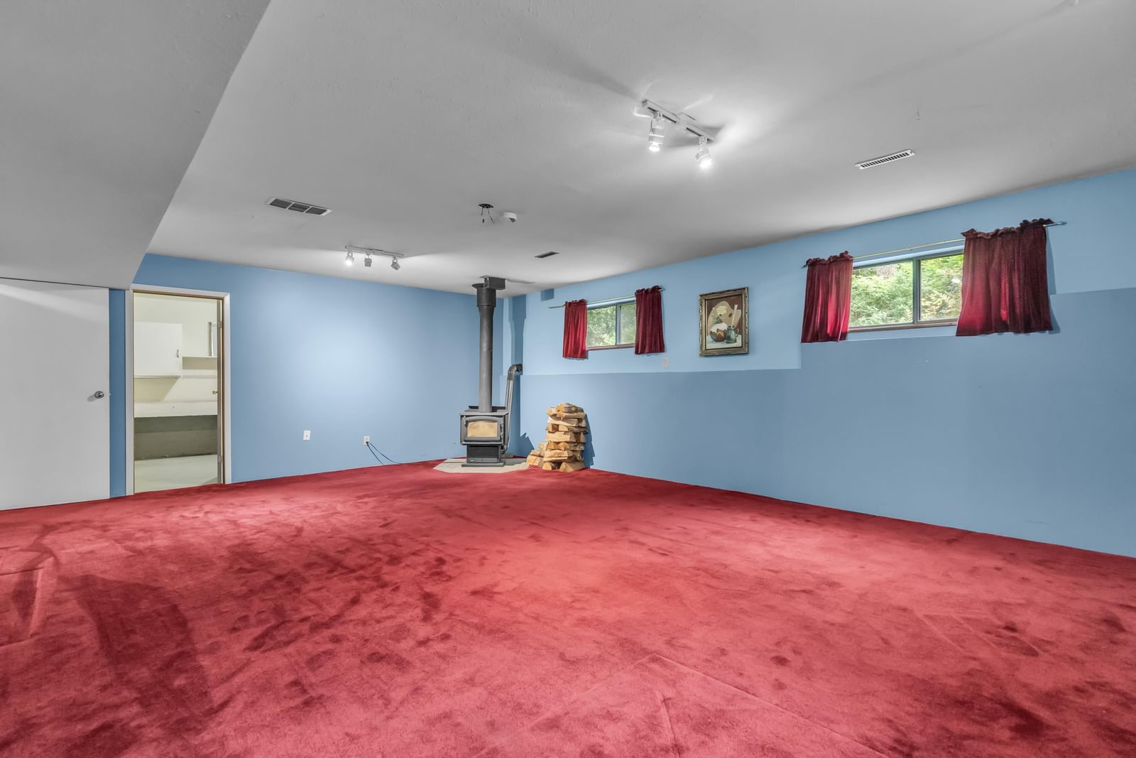 Listing Image 25