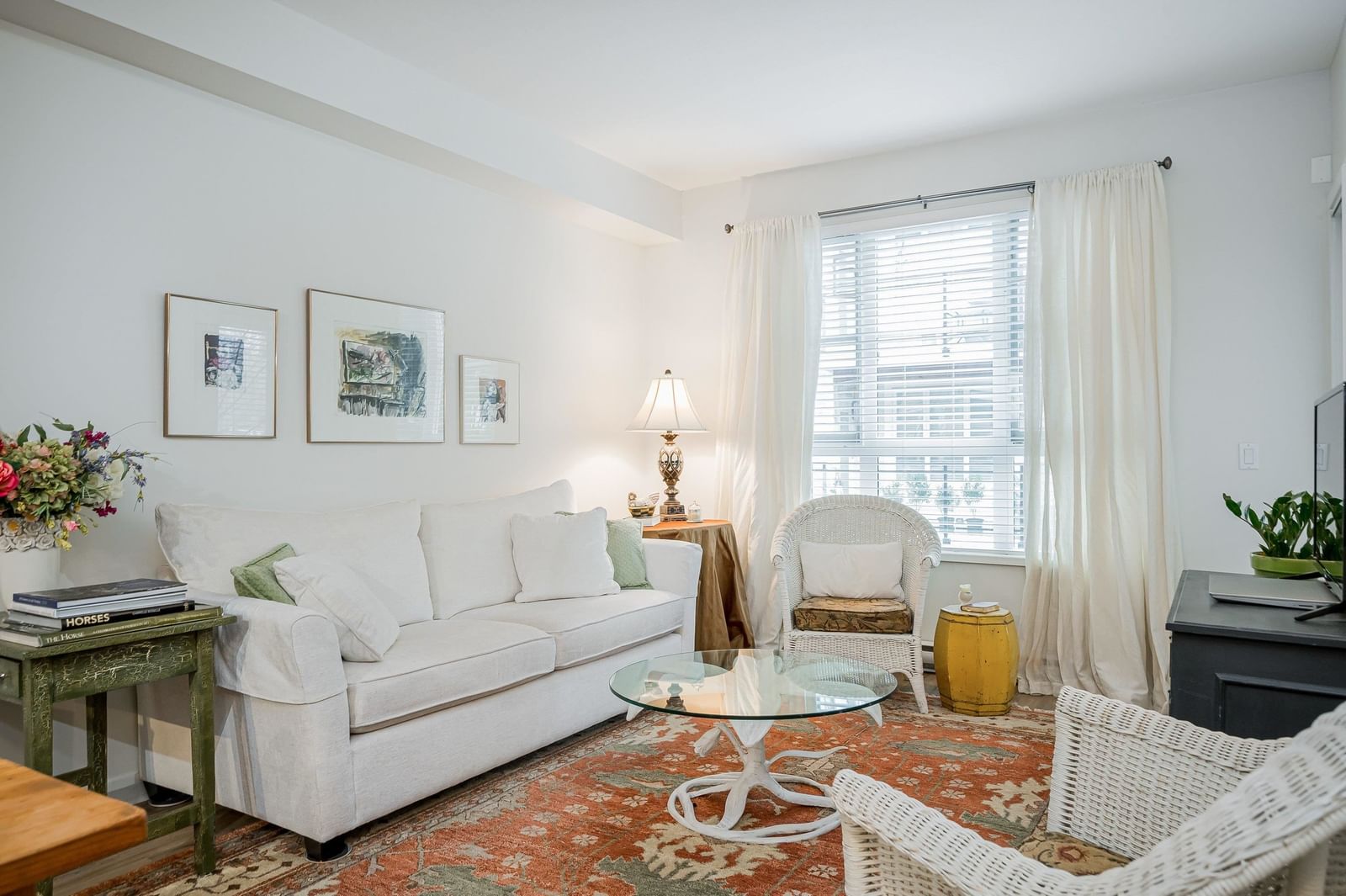 Listing Image 15