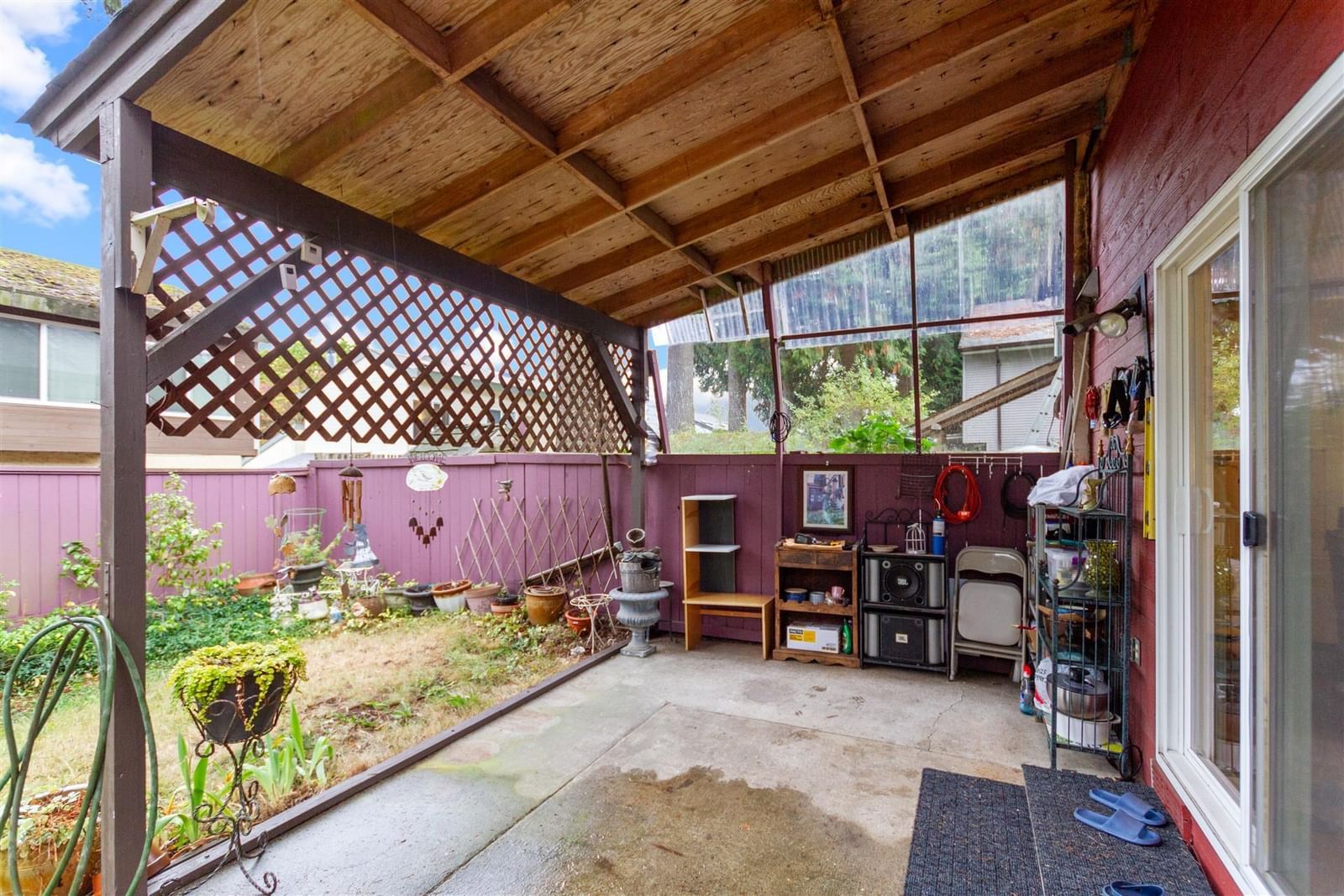 Listing Image 9
