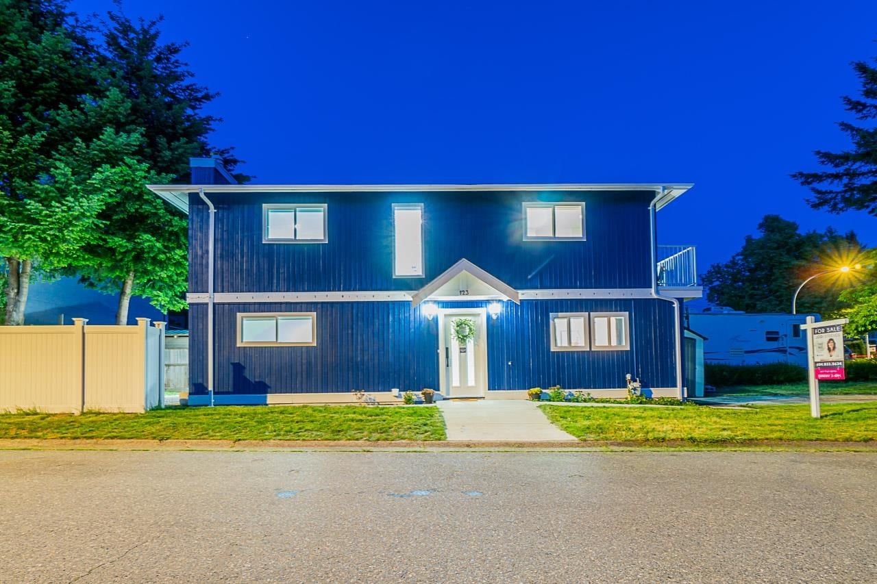 Listing Image 1