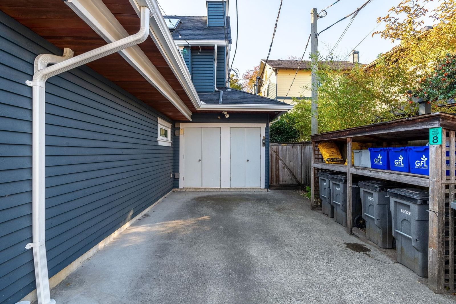 Listing Image 32