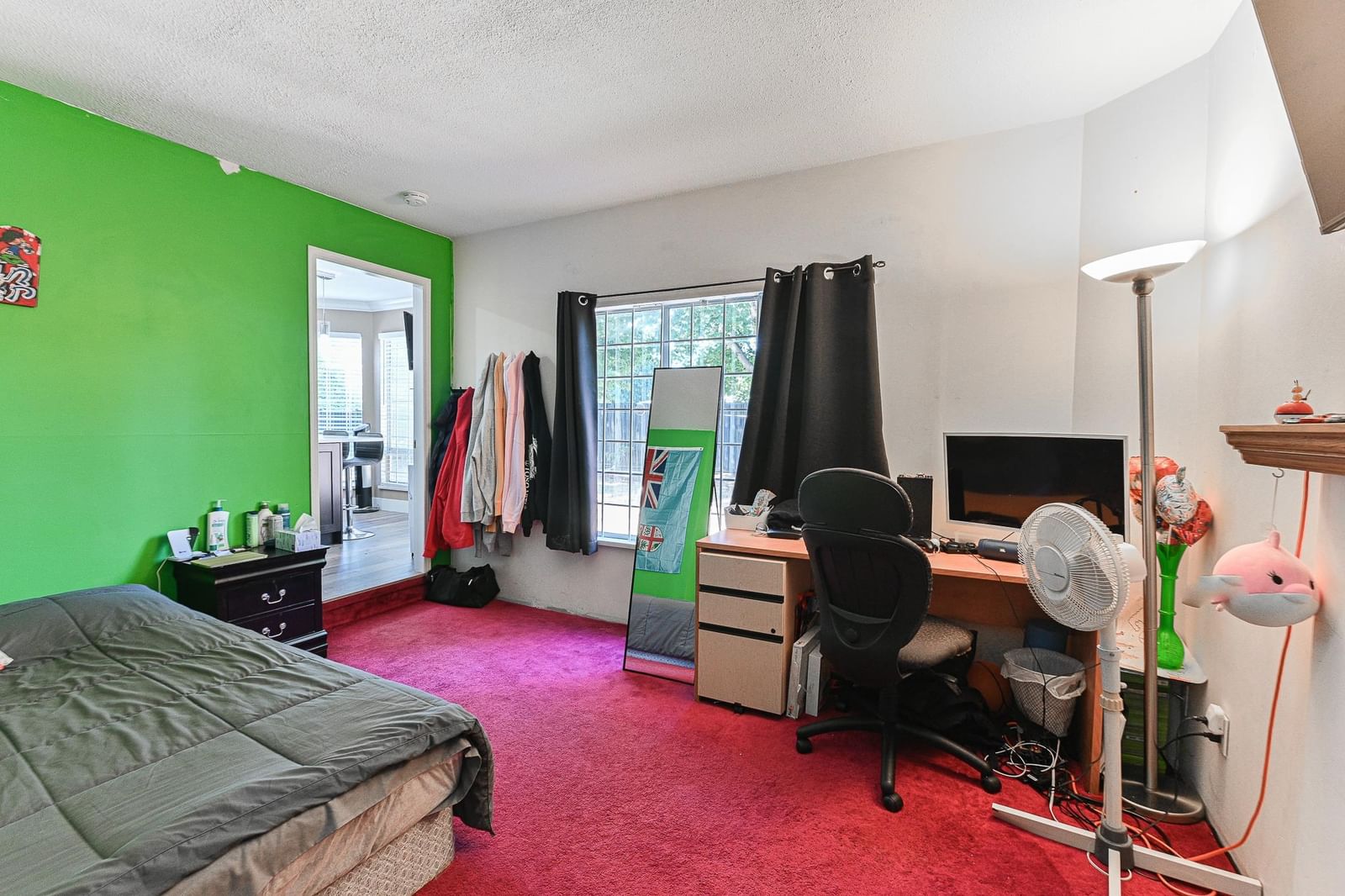 Listing Image 20