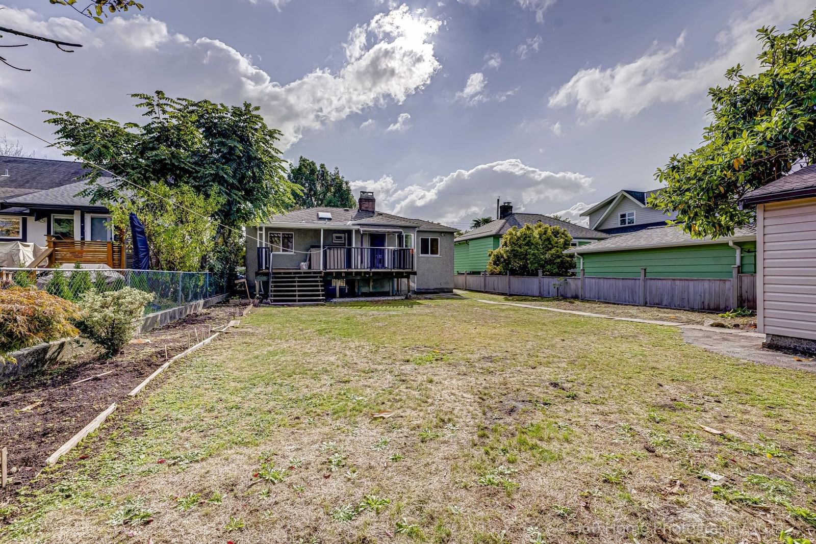 Listing Image 24