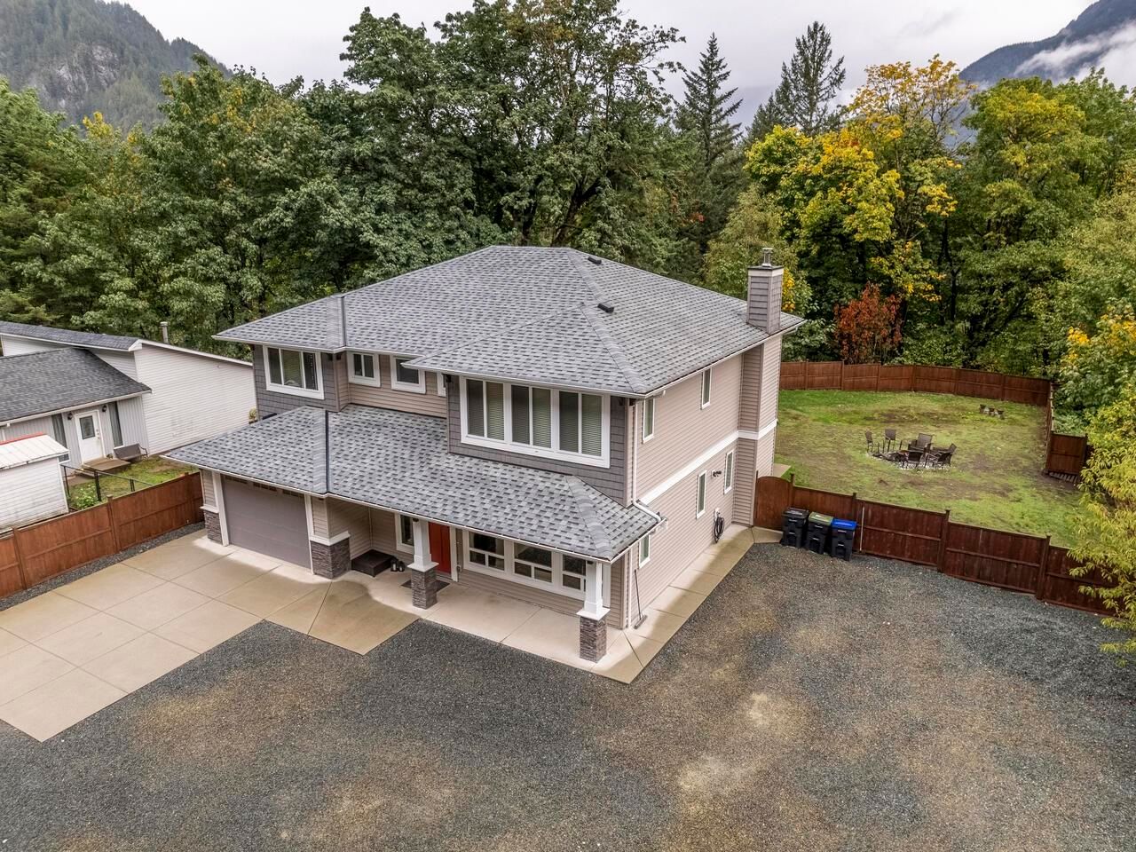 Listing Image 3