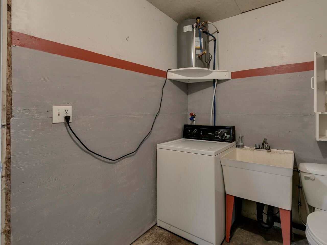 Listing Image 35