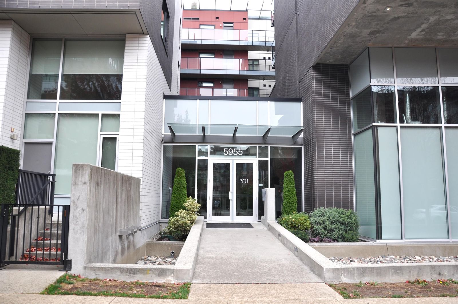 Listing Image 22