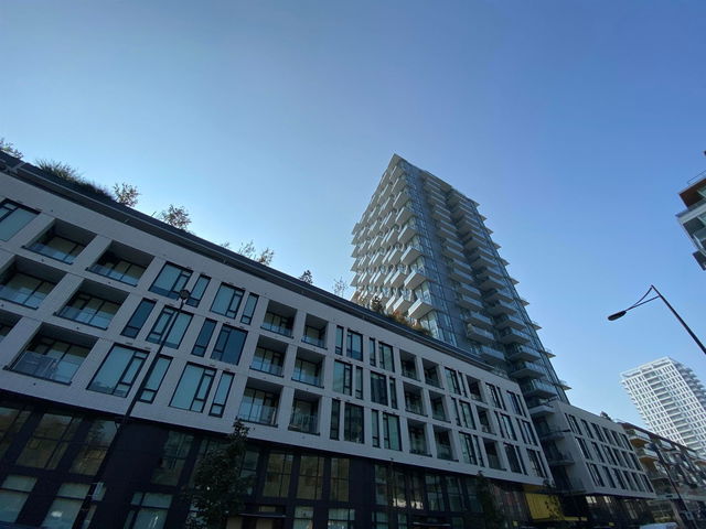 201 - 3538 Sawmill Crescent